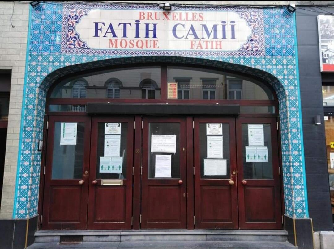 Photo de Brüksel Fatih Camii (Diyanet)