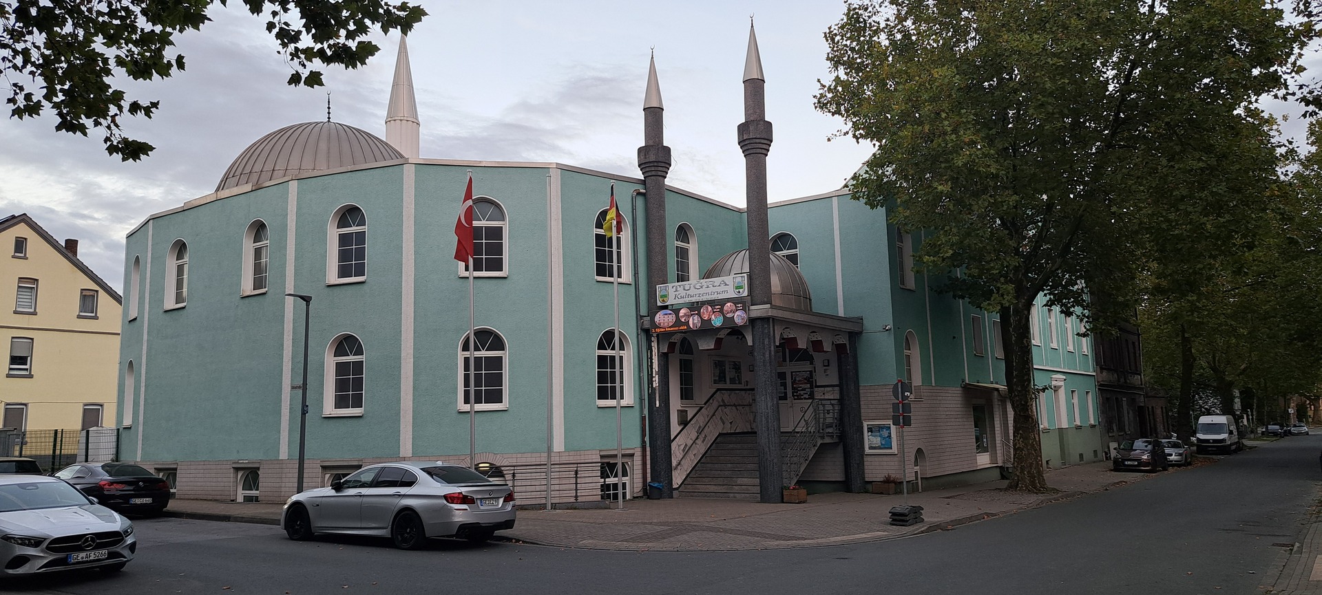 Foto von IGMG Tuğra Camii