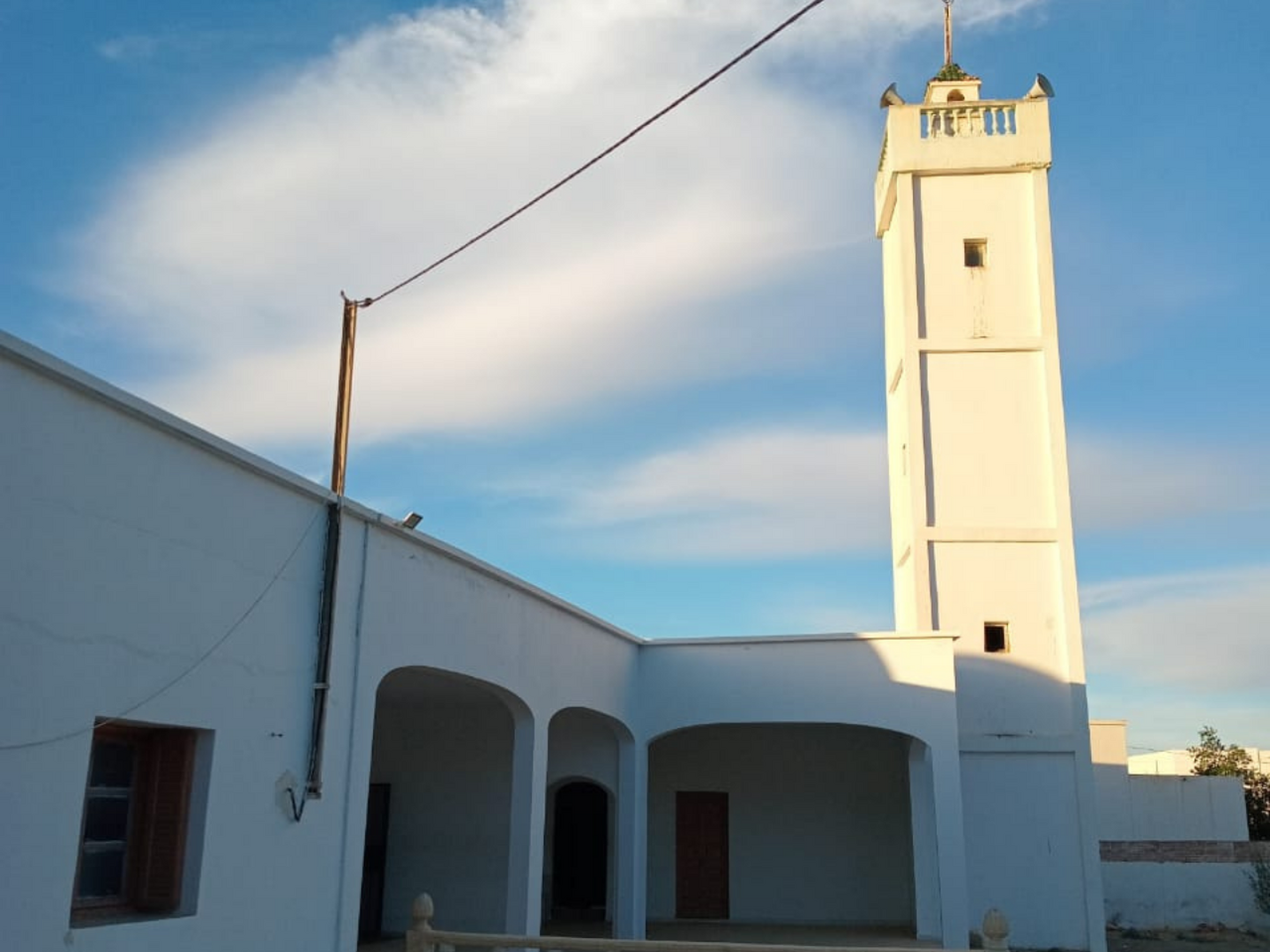 Photo de جامع الحشيشينة