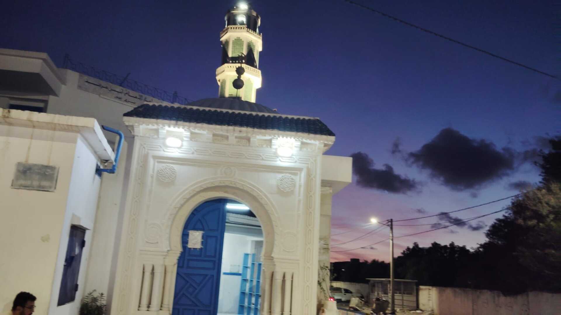 Photo de جامع الإمام ابن عرفة برج الحوكي المرسى