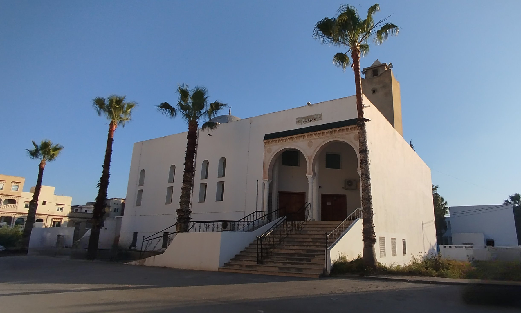 Photo de جامع الصدّيق - المروج 4
