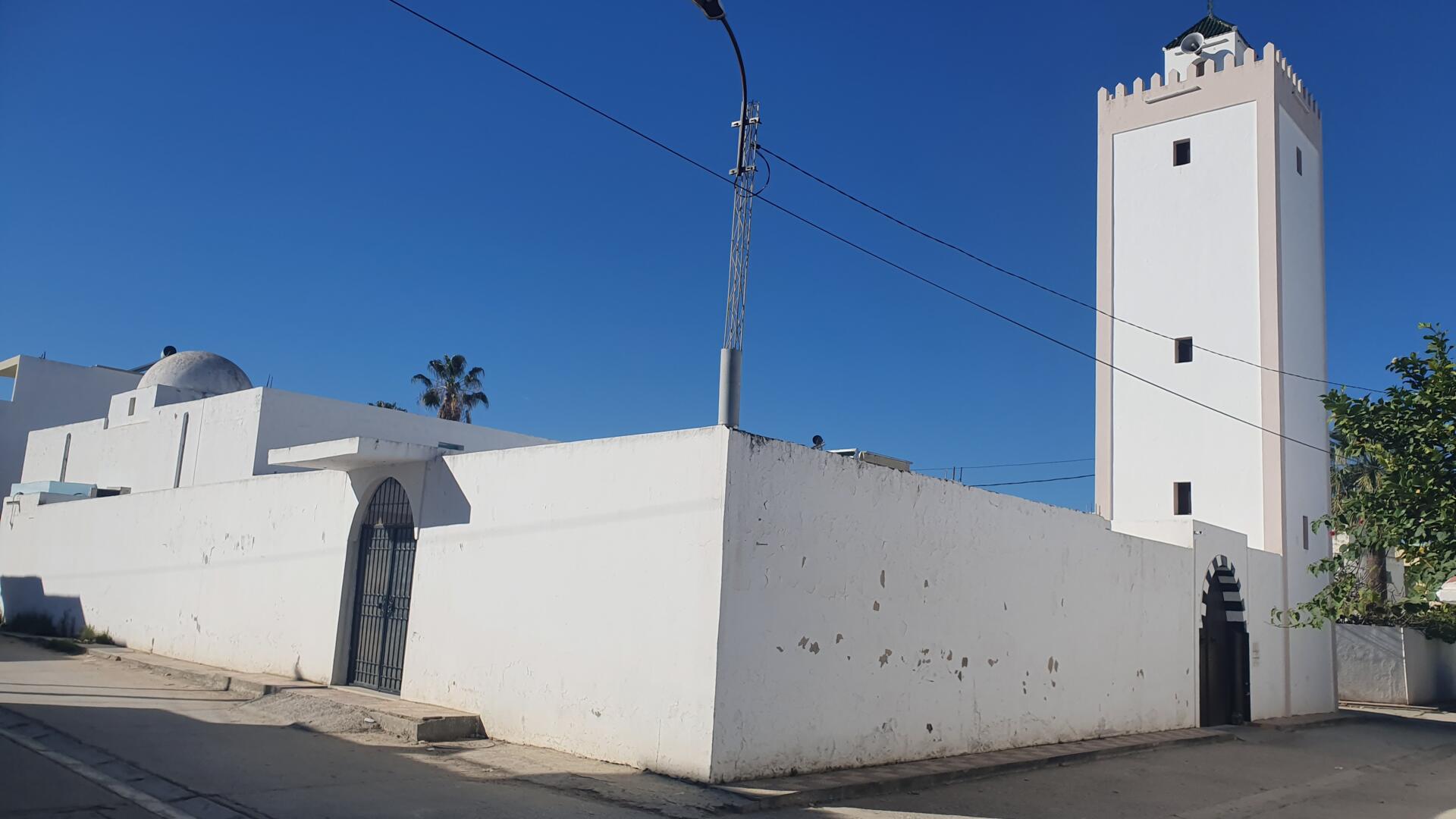 Photo de جامع حي الزهور