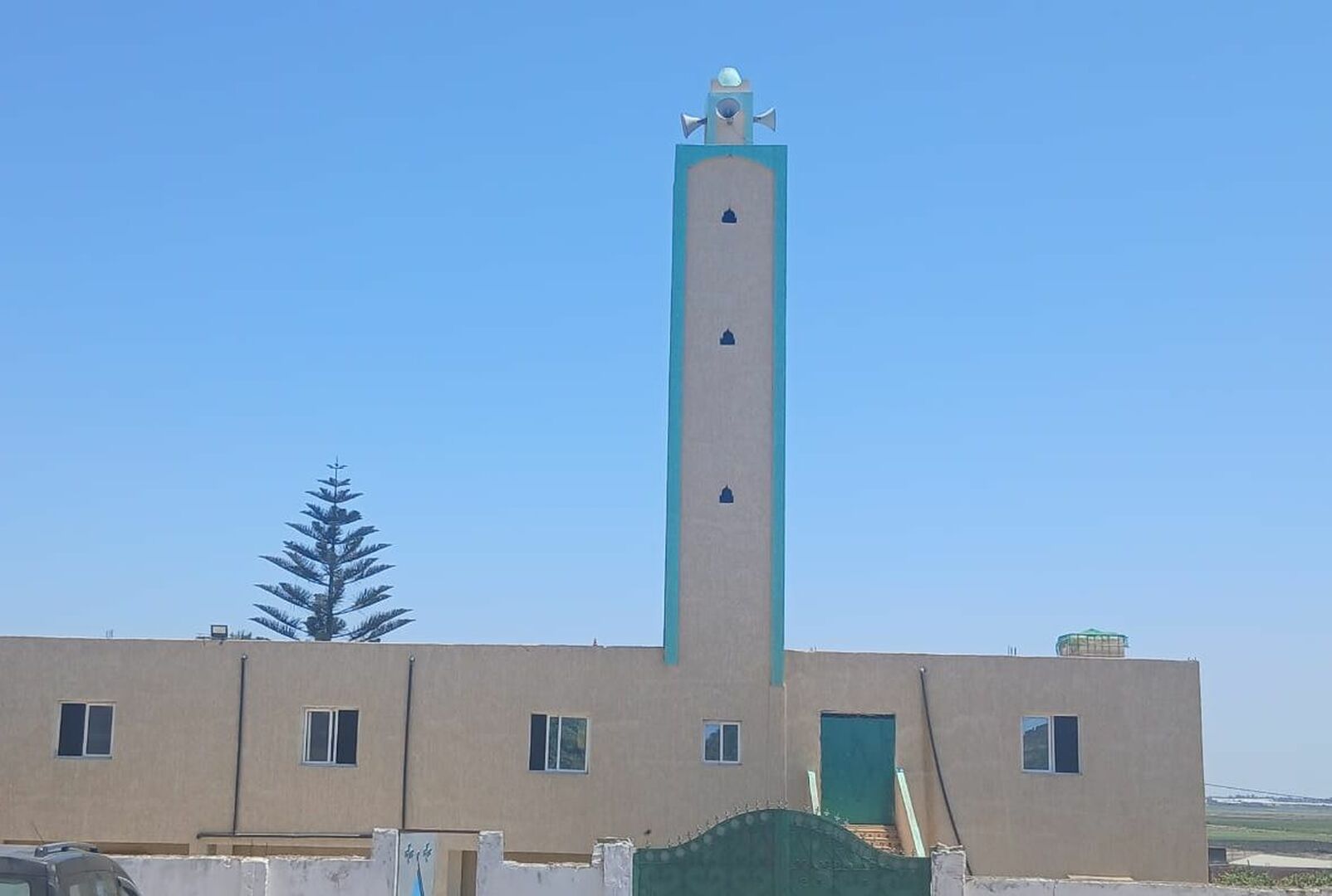 Photo de )مسجد -الحمد-البحارة -اولاد- ميلود(