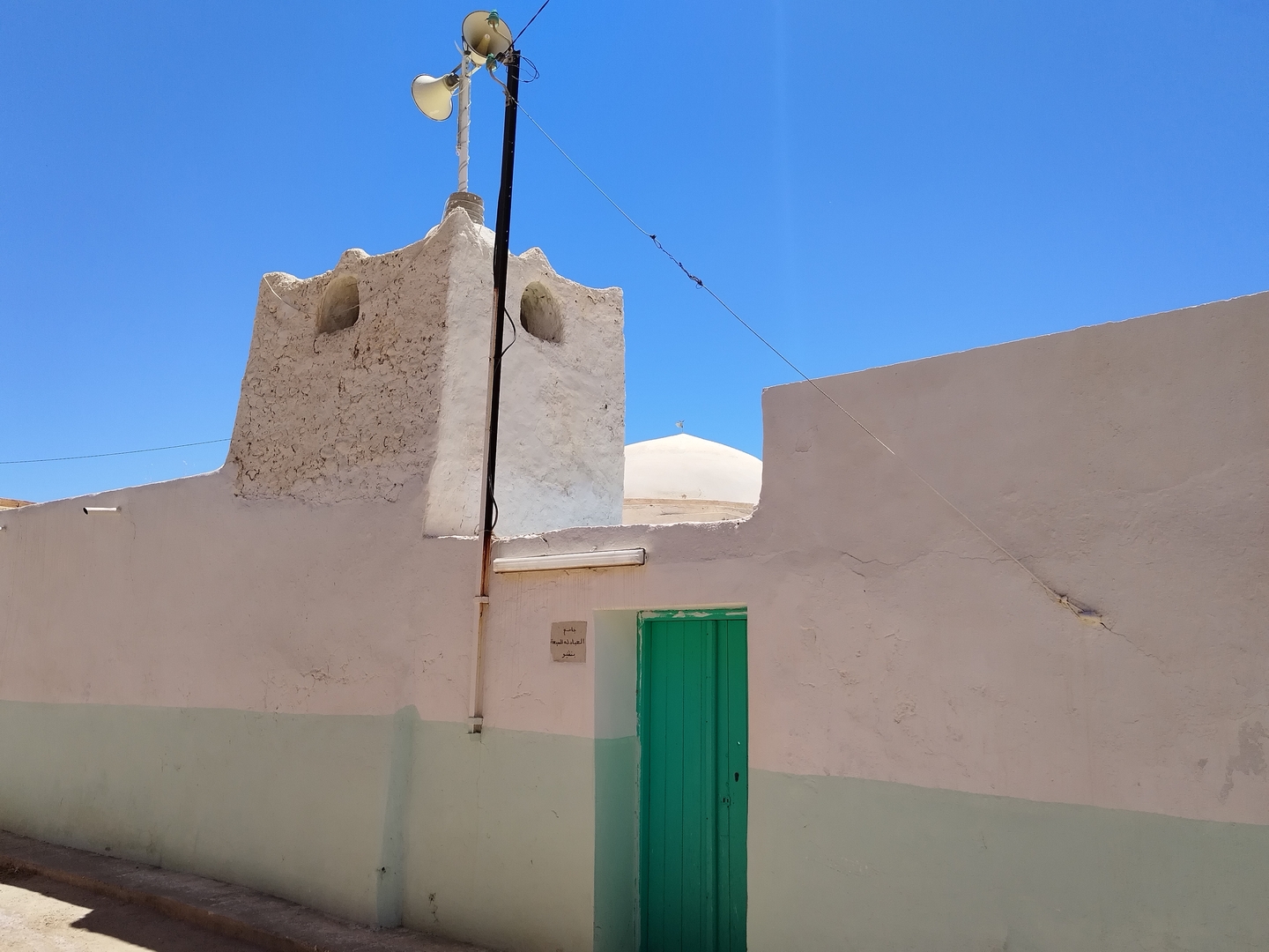 Photo de مسجد عقبة إبن نافع القديم نشيو