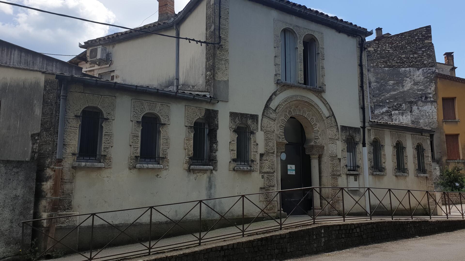 Photo de Mesjid Alfirdaws